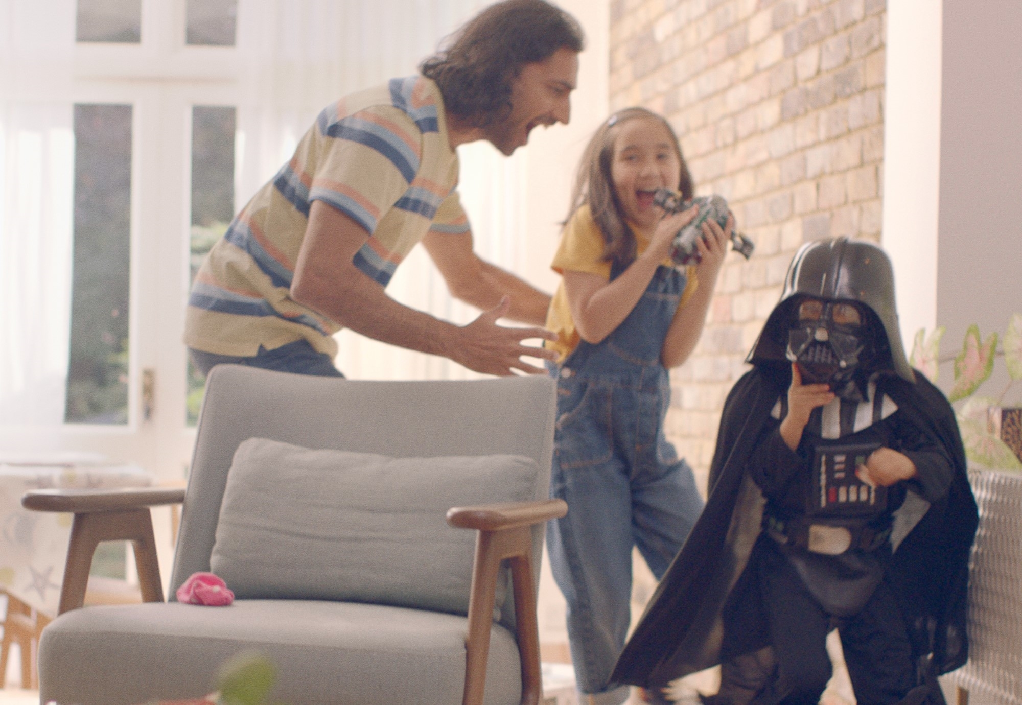 DISNEY_THE-GIFT-OF-PLAY_STAR-WARS_001